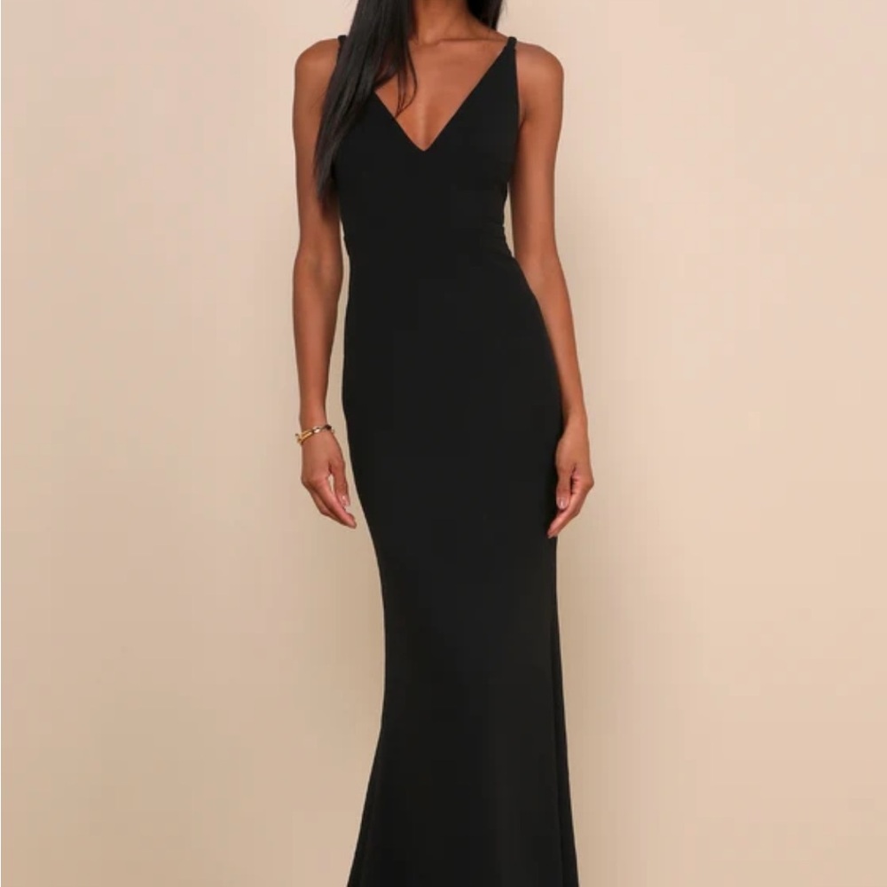 Black Sleeveless Maxi Dress
Lulus XS